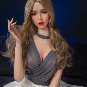 Future Doll 165 cm Stacy