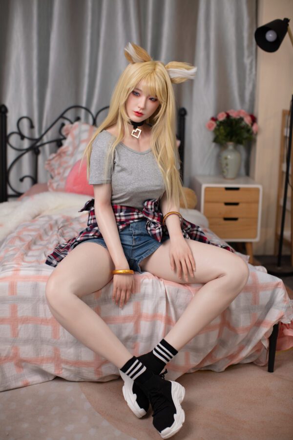 Starpery 171 CM D-cup Lia - Image 15
