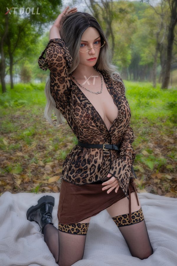 XT Doll Full Silicone 165 Cm E-Cup Melanie - Image 21