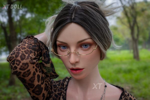 XT Doll Full Silicone 165 Cm E-Cup Melanie - Image 3